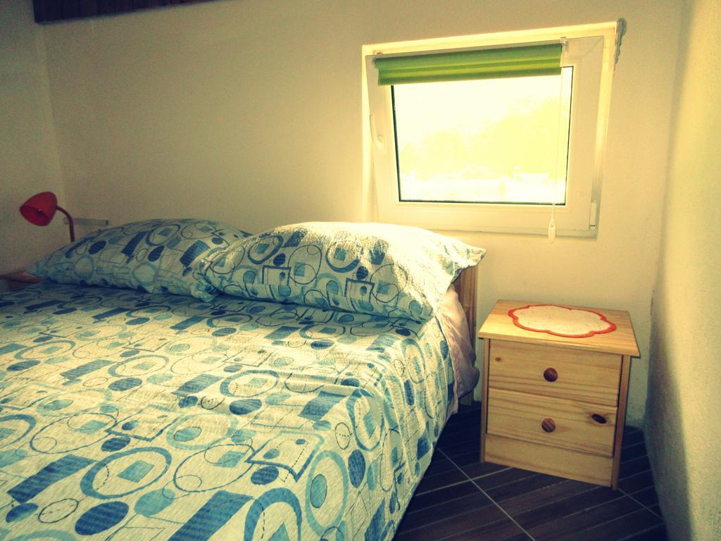 Kamp Rut Hostel Кобарид Екстериор снимка